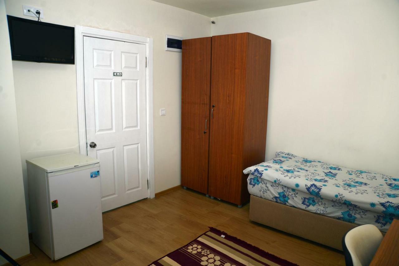 Vatan Yurt Hostel イスタンブール エクステリア 写真